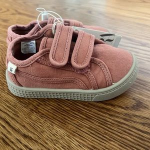 Zara canvas sneakers — toddler girl